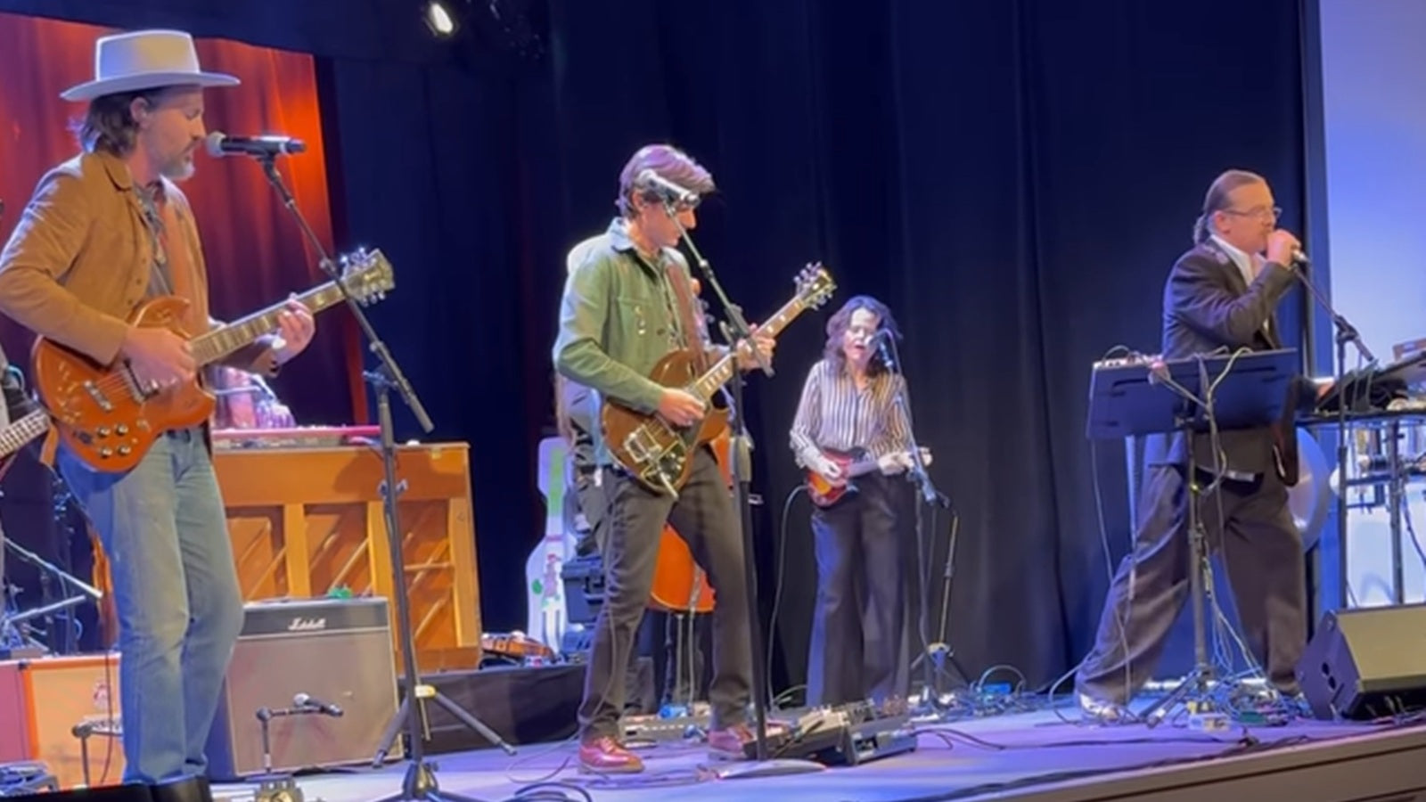 See MIKE PATTON and AVETT BROTHERS’ debut performance as AVTT / PTTN