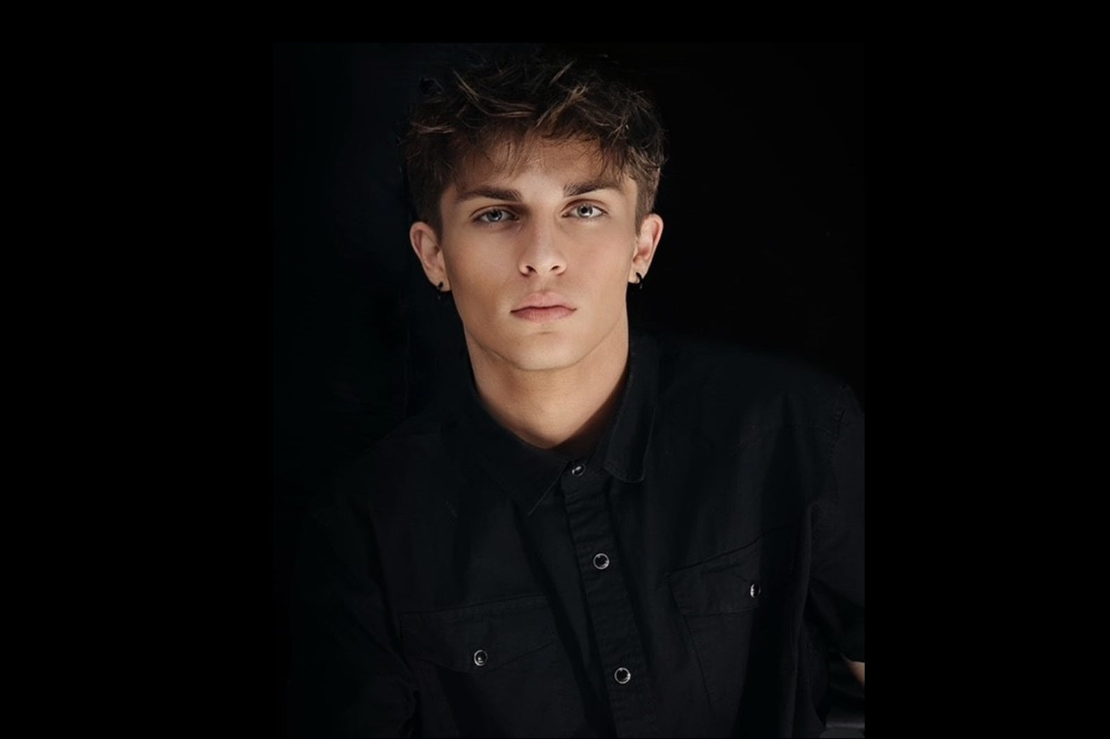 Meet INSITE: CARRIE UNDERWOOD-backed AMERICAN IDOL contestant breaks away as a nu-metal solo artist