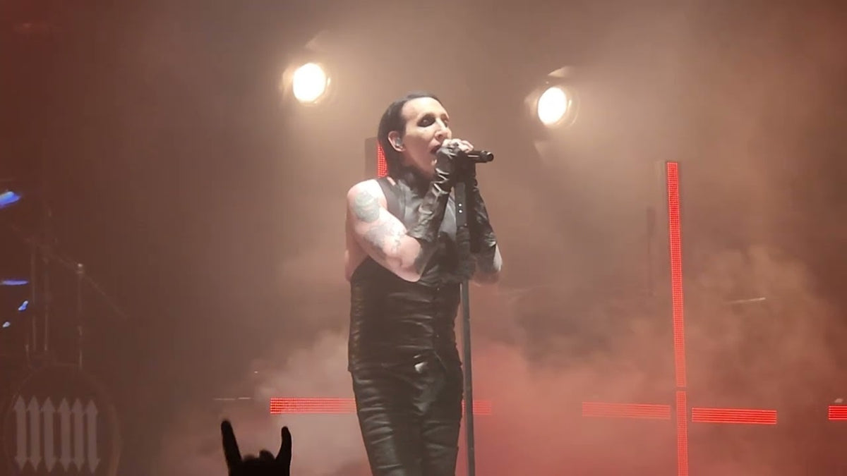 See MARILYN MANSON give new song “As Sick as the Secrets Within” its live debut