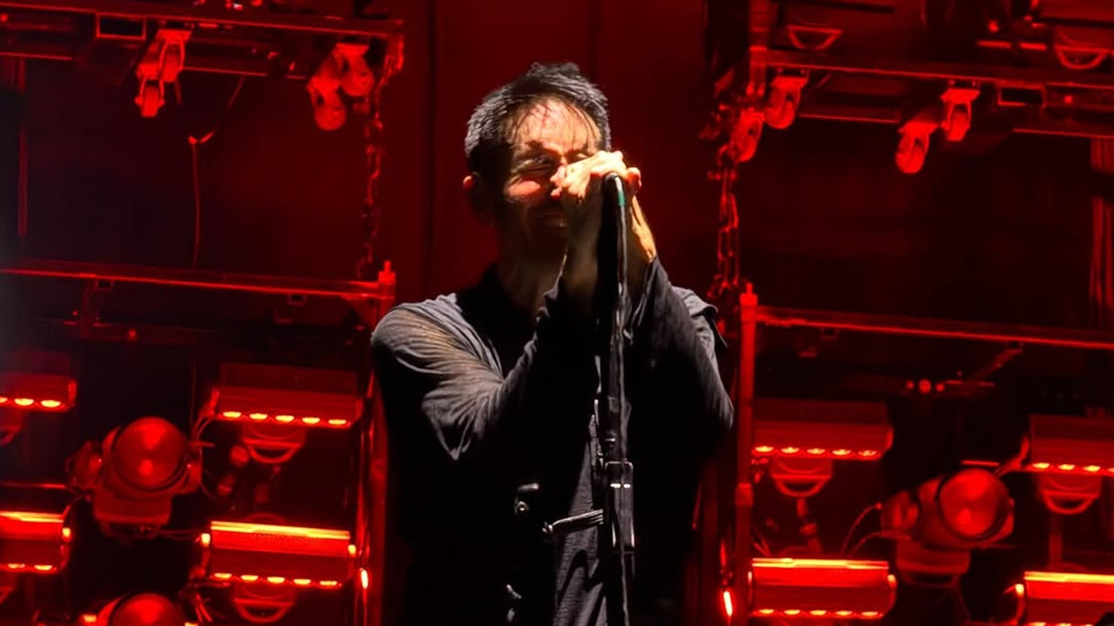 NINE INCH NAILS North American tour kickoff: See setlist and video