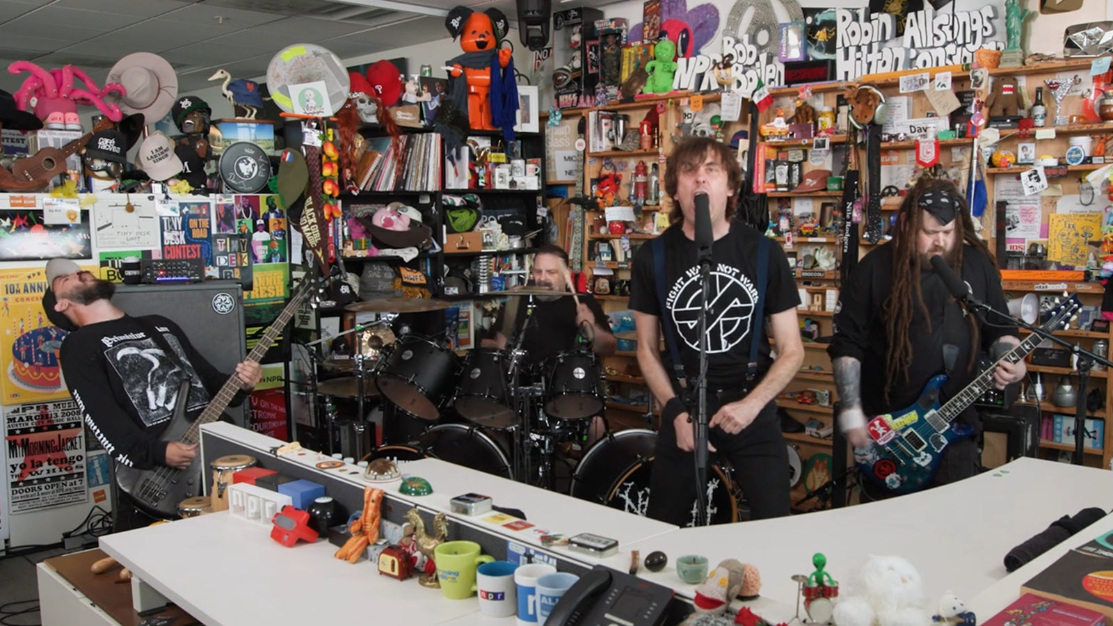 See NAPALM DEATH deliver explosive ‘Tiny Desk Concert’