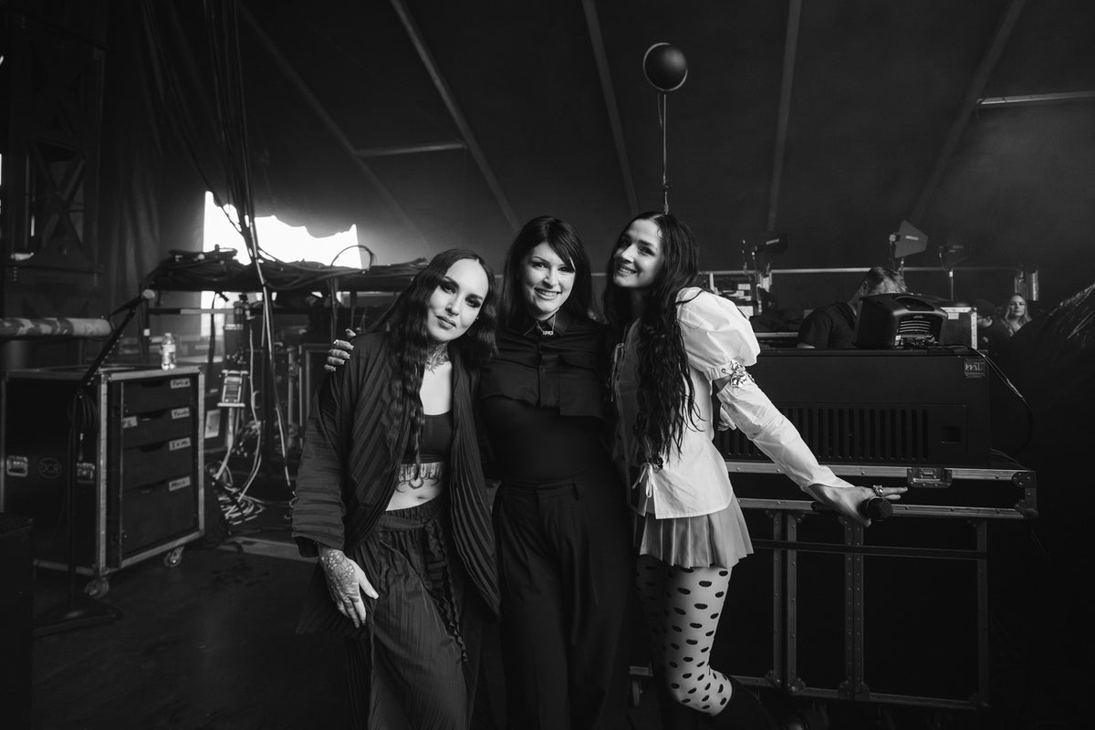 See SPIRITBOX joined by JINJER singer and POPPY at Louder Than Life