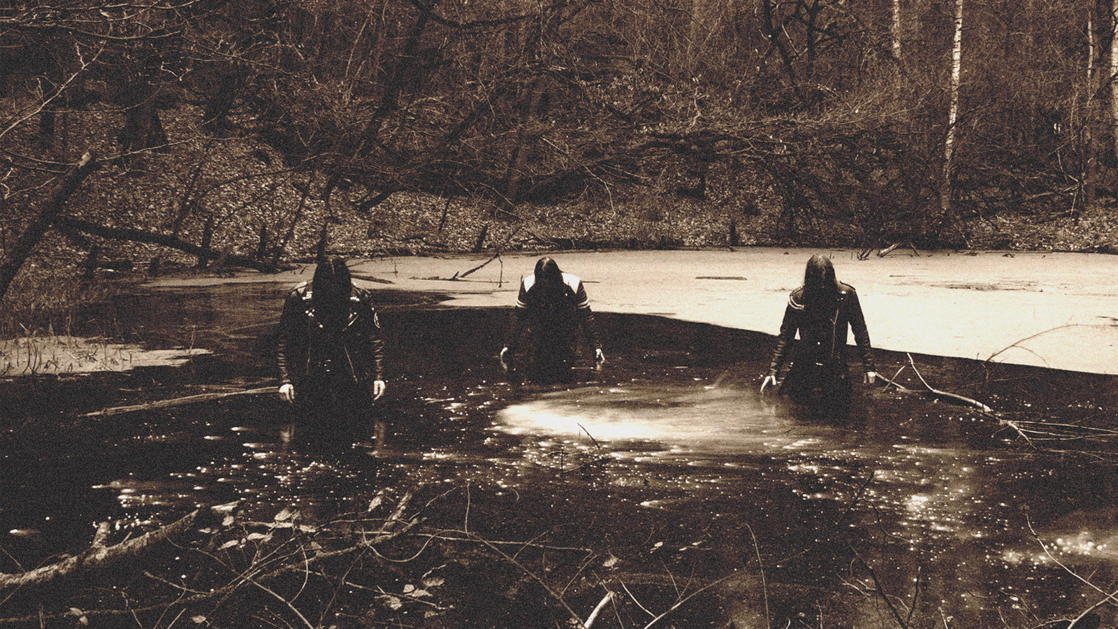Hear Abyssous Descend Into Ambient Death-Metal Hell on New ‘Mesa’ EP