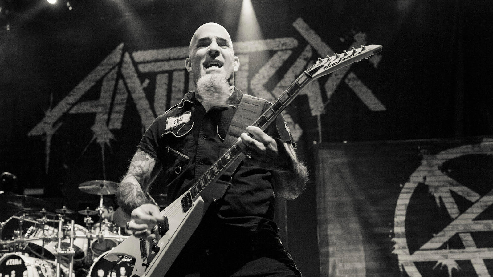 See Anthrax Guitarist Scott Ian’s Hilarious Impression of Slayer’s Kerry King