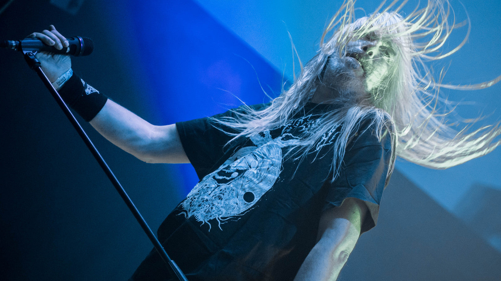 Asphyx’s Martin van Drunen: How COVID’s “Death-Metal Scenario” Impacted New Album