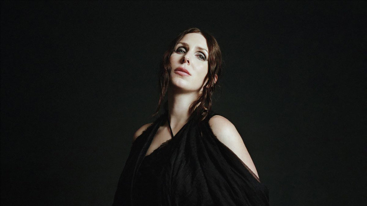 Hear CHELSEA WOLFE try to heal on haunting new song “Everything Turns Blue”