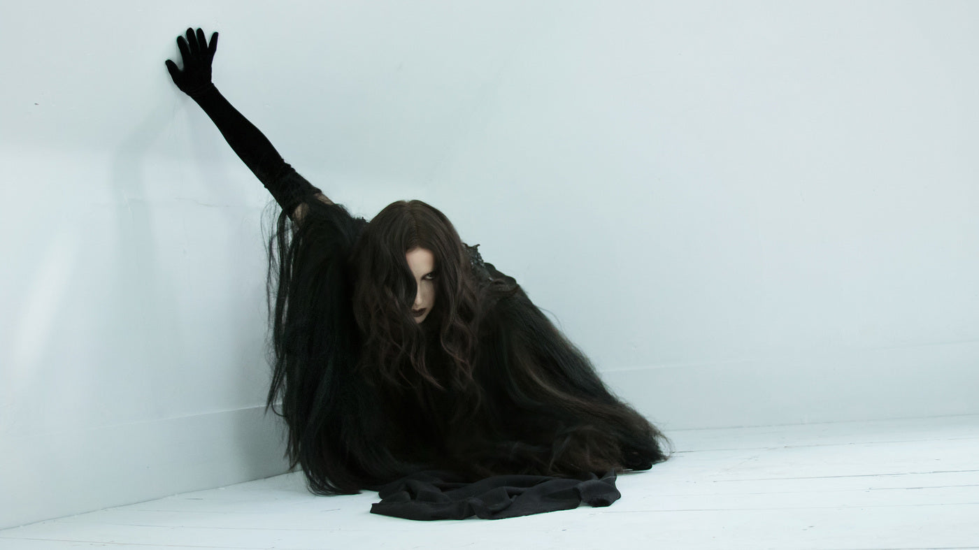 Hear Chelsea Wolfe’s Menacing New Single “Vex”