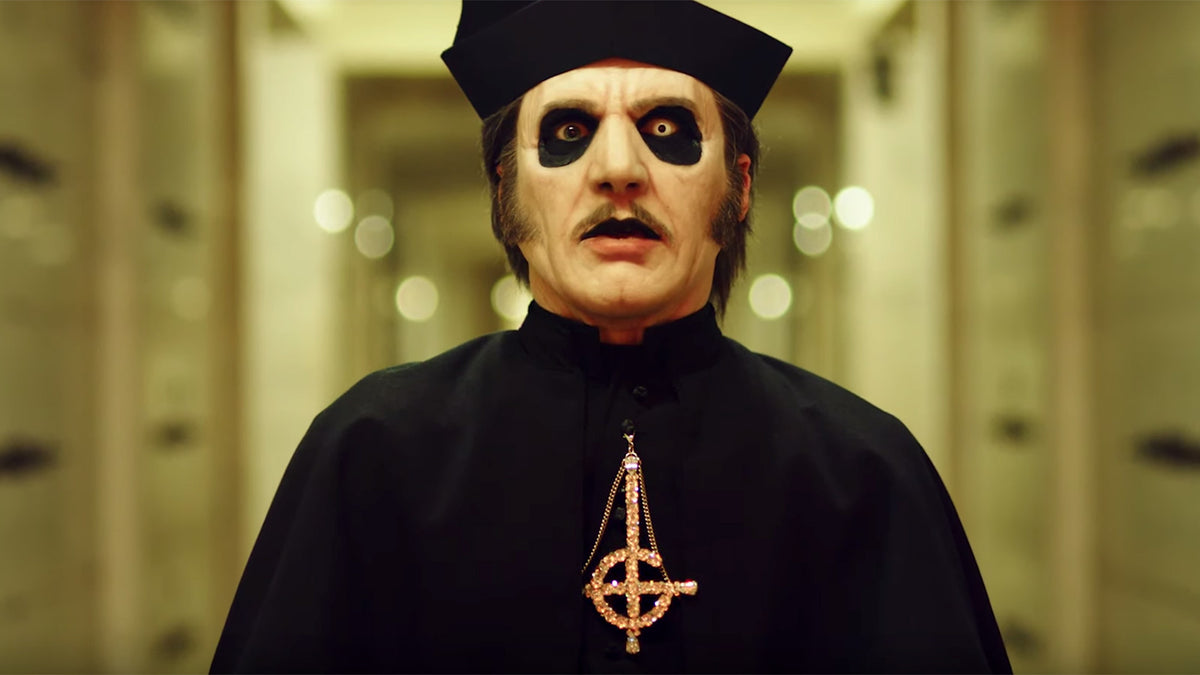 See Ghost Spoof ‘The Shining’ in Bizarre “Chapter 7: New World Redro” Video