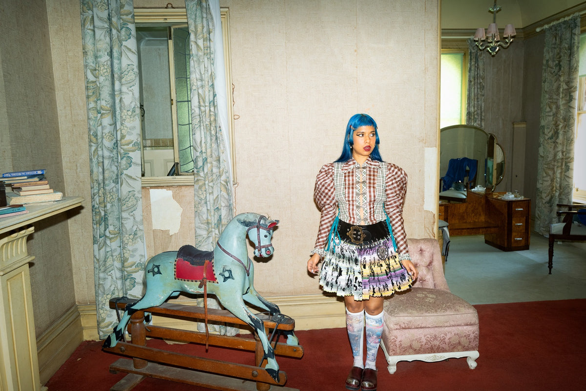 ECCA VANDAL announces new album with fiesty song “SORRY! CRASH!”