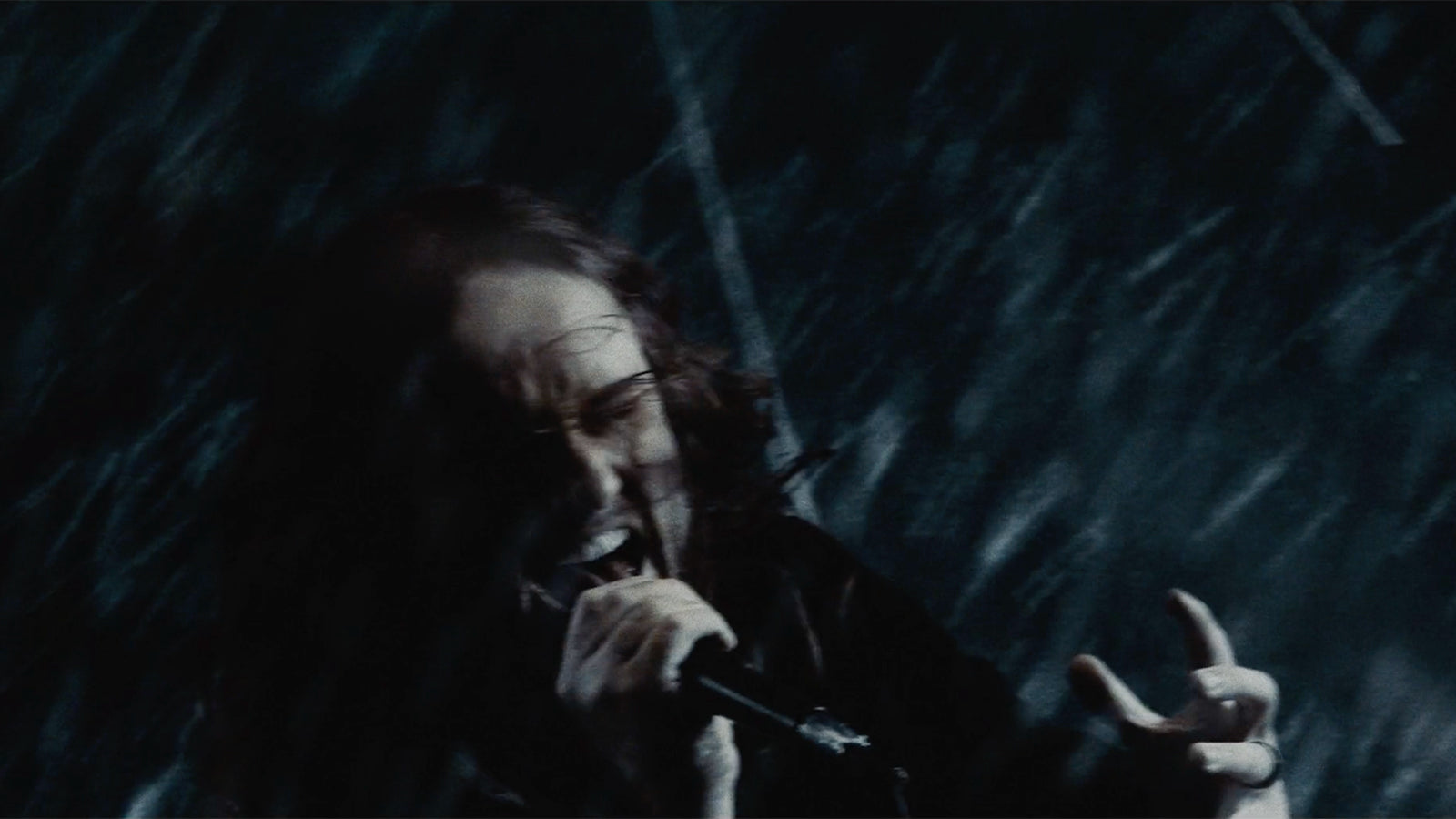 Hear Fit for a King’s Explosive New Song “End (The Other Side)”
