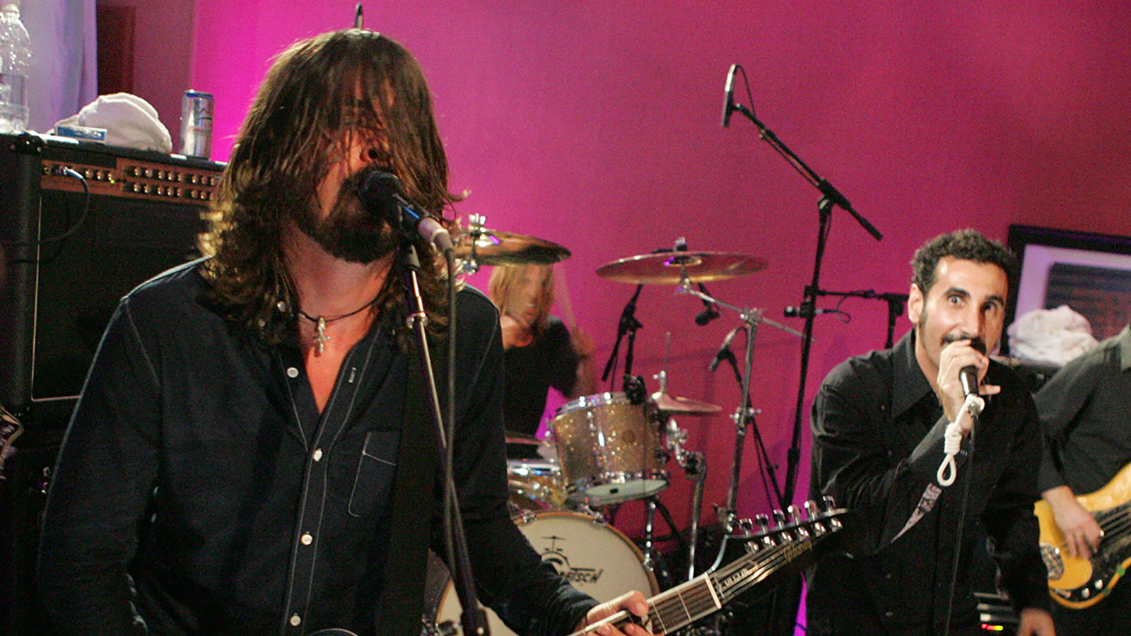 See Foo Fighters Cover Dead Kennedys With Serj Tankian in 2007