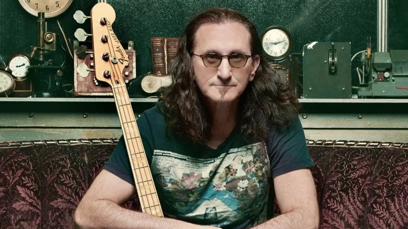 RUSH’s GEDDY LEE debuts unreleased solo songs: Hear ‘The Lost Demos’