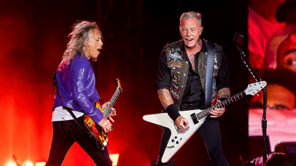 See Metallica Play “Master of Puppets” at Lollapalooza, Honor Eddie From ‘Stranger Things’