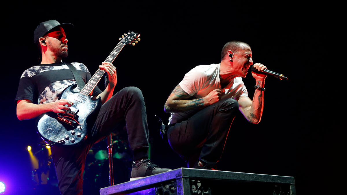 Hear LINKIN PARK tease unreleased song with CHESTER BENNINGTON vocals