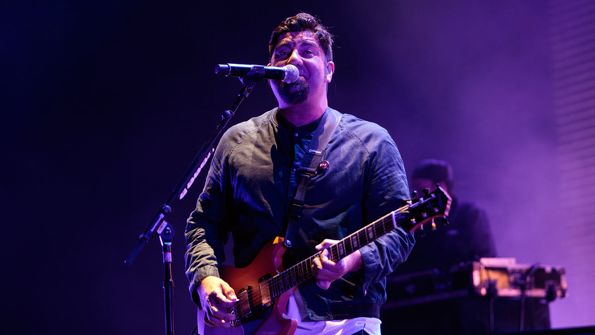 Watch Deftones’ Moody Cover of the Cure at Robert Smith–Curated Meltdown Fest