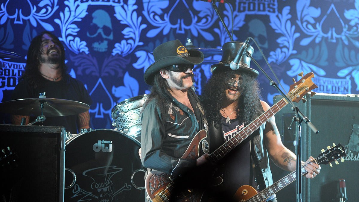 Watch Lemmy, Slash, Dave Grohl Join Forces for Rowdy “Ace of Spades” in 2010