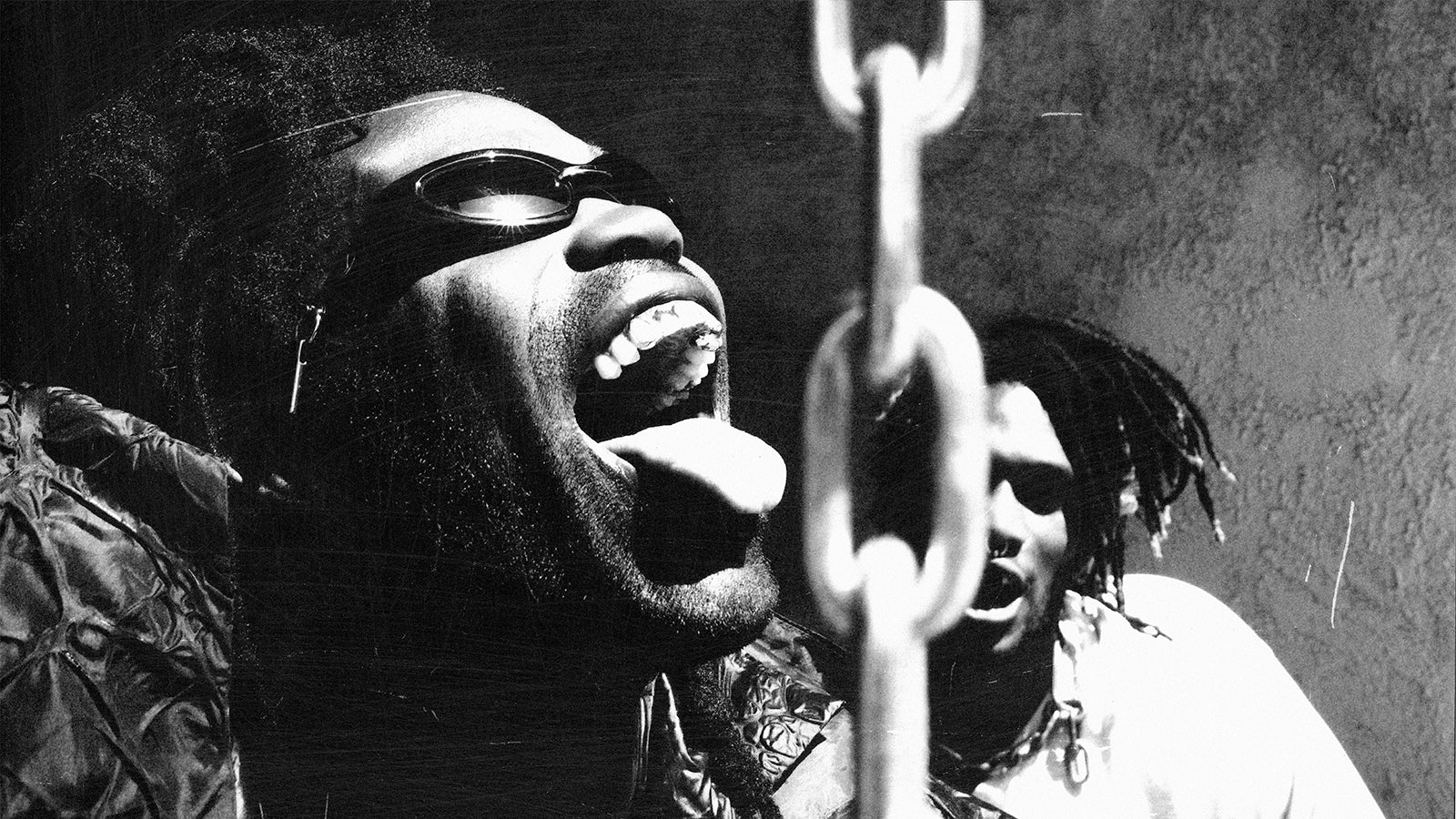 Hear Ho99o9’s Pummeling New Song “Nuge Snight” Produced by Travis Barker
