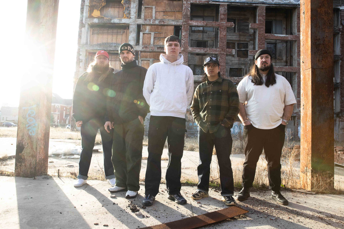 Hear KNOCKED LOOSE’s new warning shot “Don’t Reach for Me”