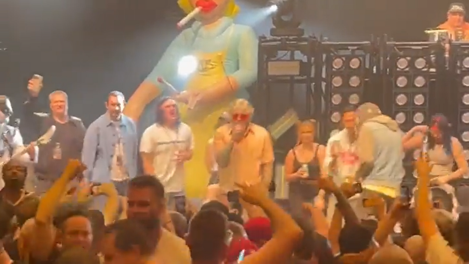 See Whole Limp Bizkit Tour Go Wild Onstage to “Break Stuff”