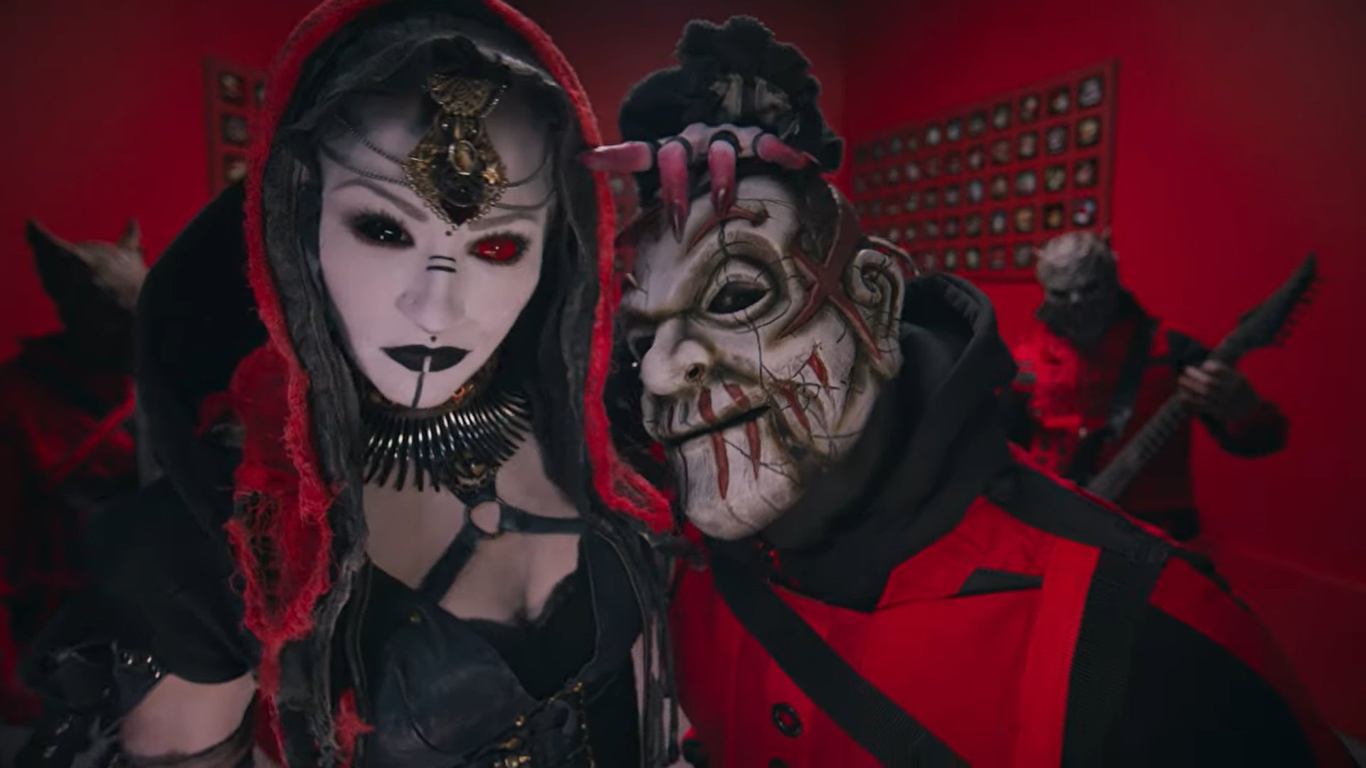 Hear MUSHROOMHEAD’s groove-heavy new single “Fall in Line”