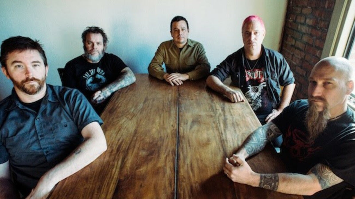 Neurosis Respond to Scott Kelly’s Admission of Abusing Wife and Children