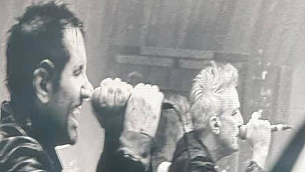 See Nine Inch Nails Cover Filter’s “Hey Man, Nice Shot” With Richard Patrick