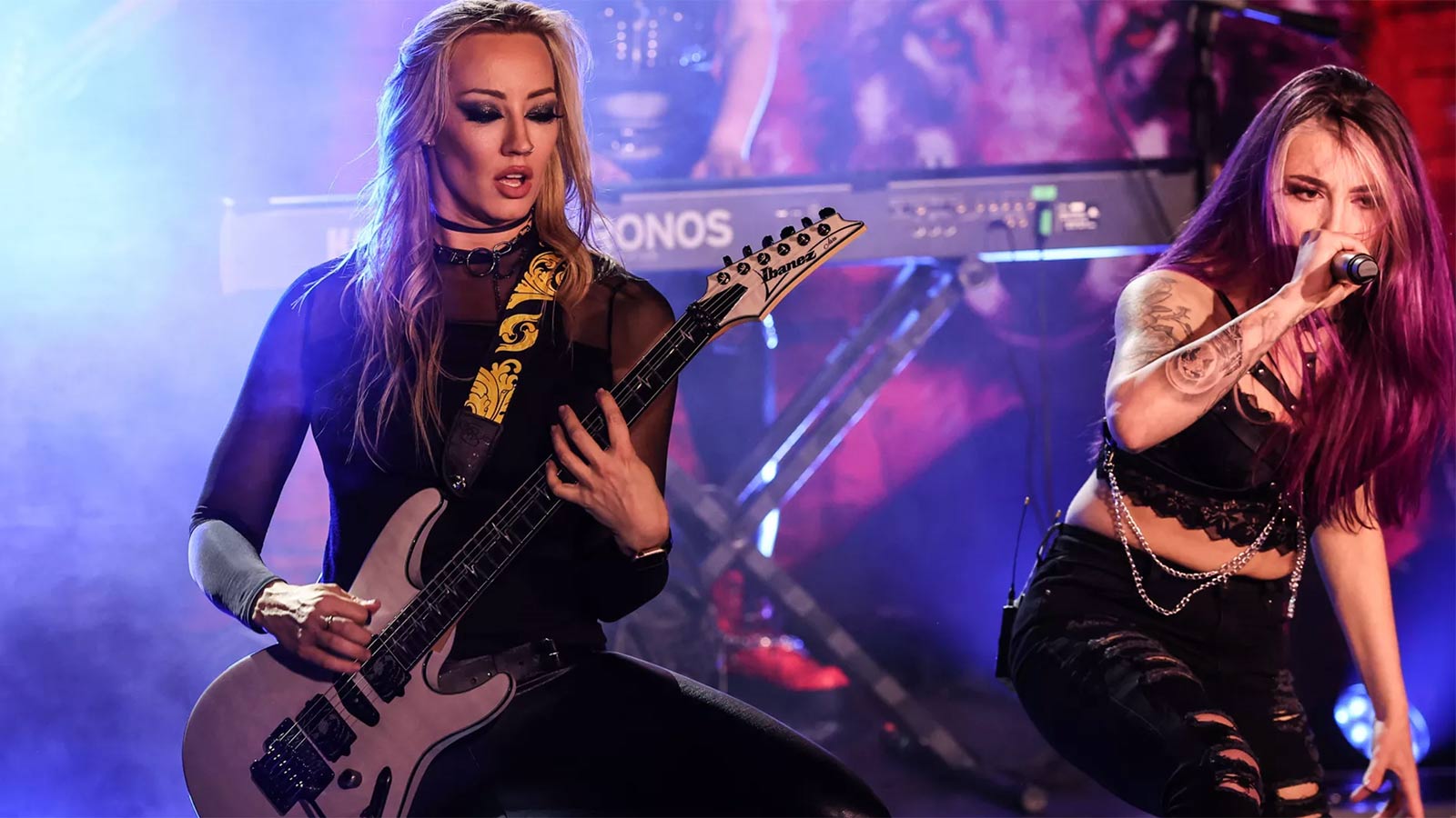 See NITA STRAUSS cover PANTERA’s “Cowboys From Hell” in Atlanta