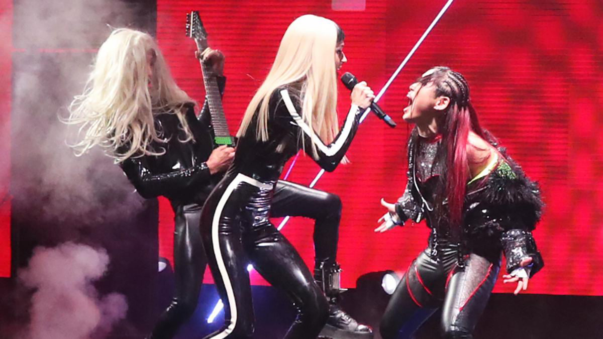 See Poppy Bring Masked Metal Insanity to WWE NXT