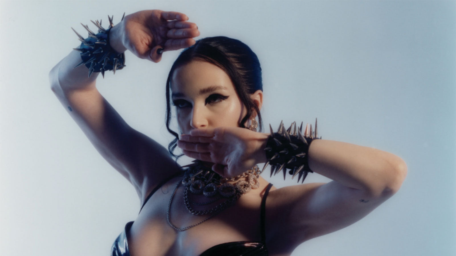 POPPY is back in control — and ready to dance