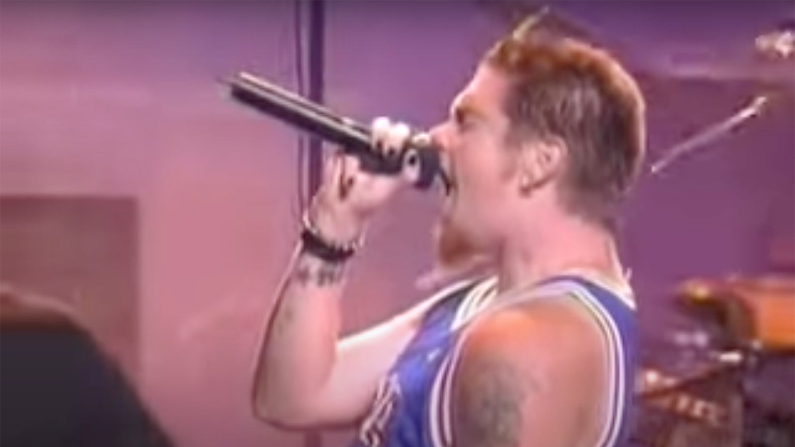 See Primer 55’s Rowdy Performance of “Loose” on ‘Farmclub’ TV Show in 2000