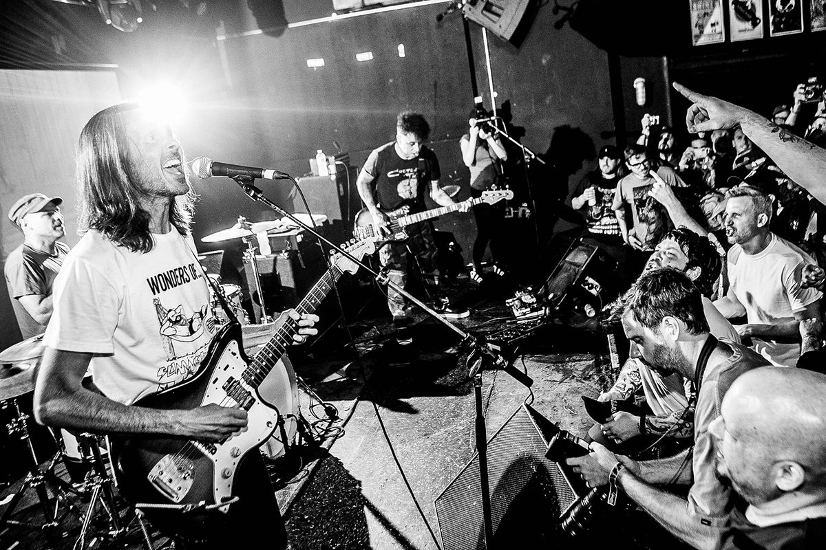 Quicksand and Candy: See Wild Photos of Free Saint Vitus Show