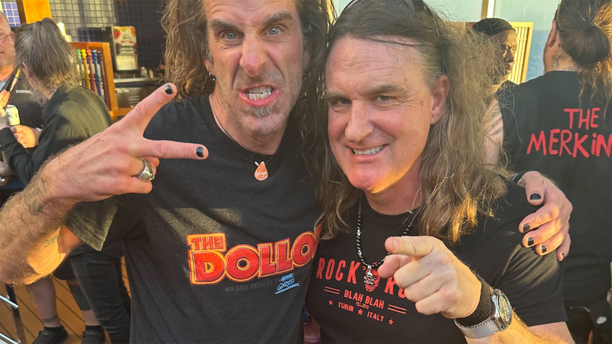 See LAMB OF GOD’s Randy Blythe cover METALLICA’s “One” with former MEGADETH bassist David Ellefson