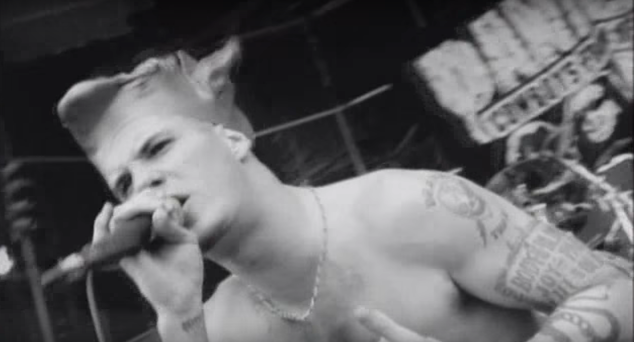 Flashback: Pantera Perform “Cowboys From Hell” In Russia in 1991