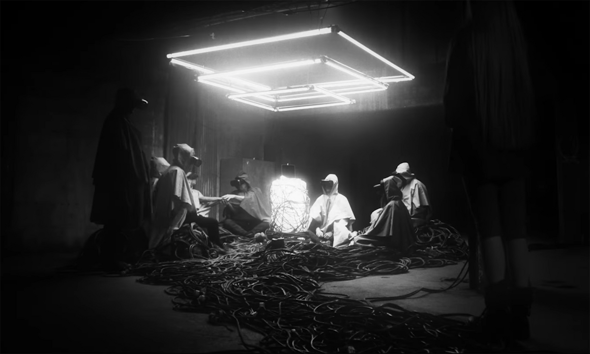 See A Perfect Circle Take on Cult of Technology in Eerie New “Disillusioned” Video