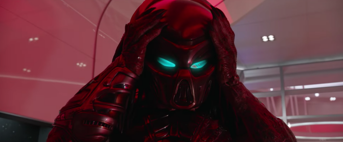See Bloody, Badass New Trailer for ‘The Predator’ Reboot