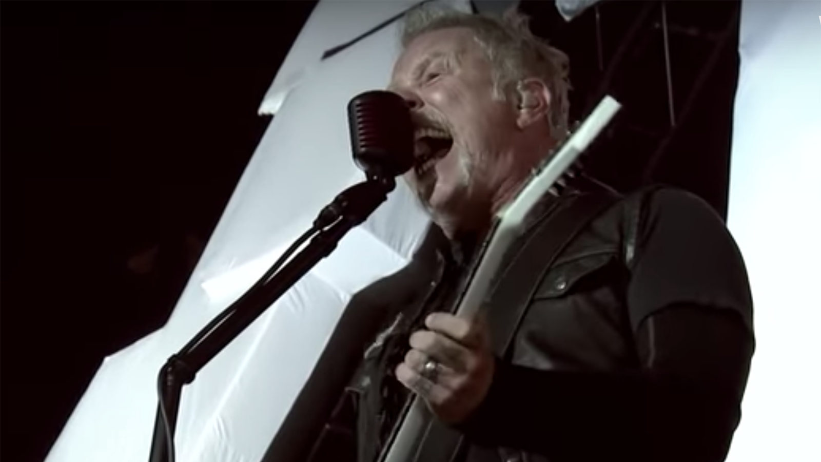 See Metallica’s Electrifying “Seek & Destroy” Performance at Dreamfest
