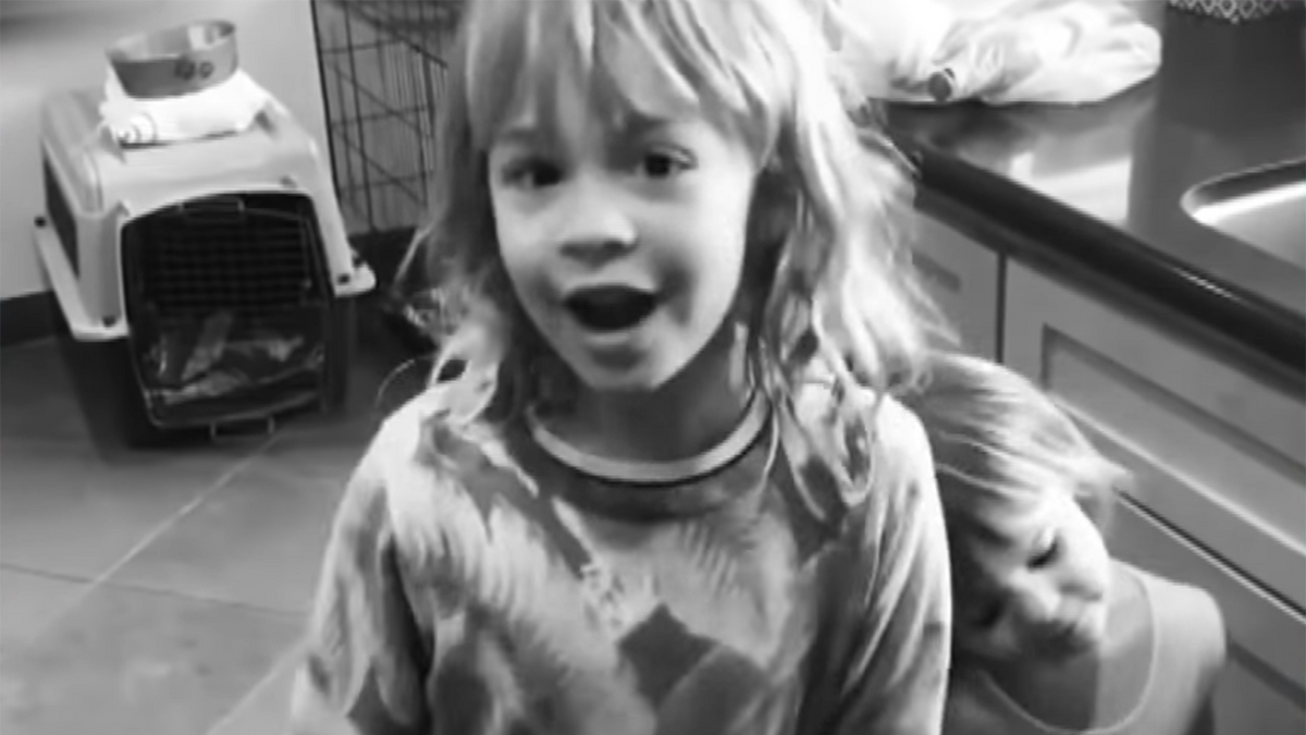 See Ozzy’s Adorable Granddaughters Sing Along, Dance to “Crazy Train”
