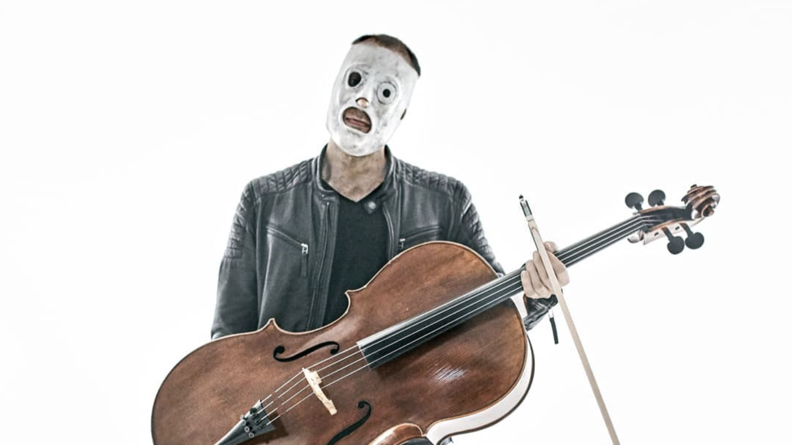 See Classical Cellist Play Stunning Cover of Slipknot’s “The Devil in I”
