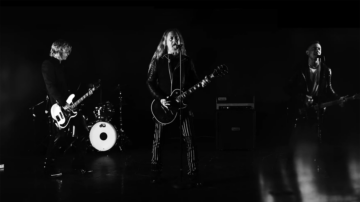 Alice in Chains’ Jerry Cantrell: Hear Smoldering New Solo Song “Atone”