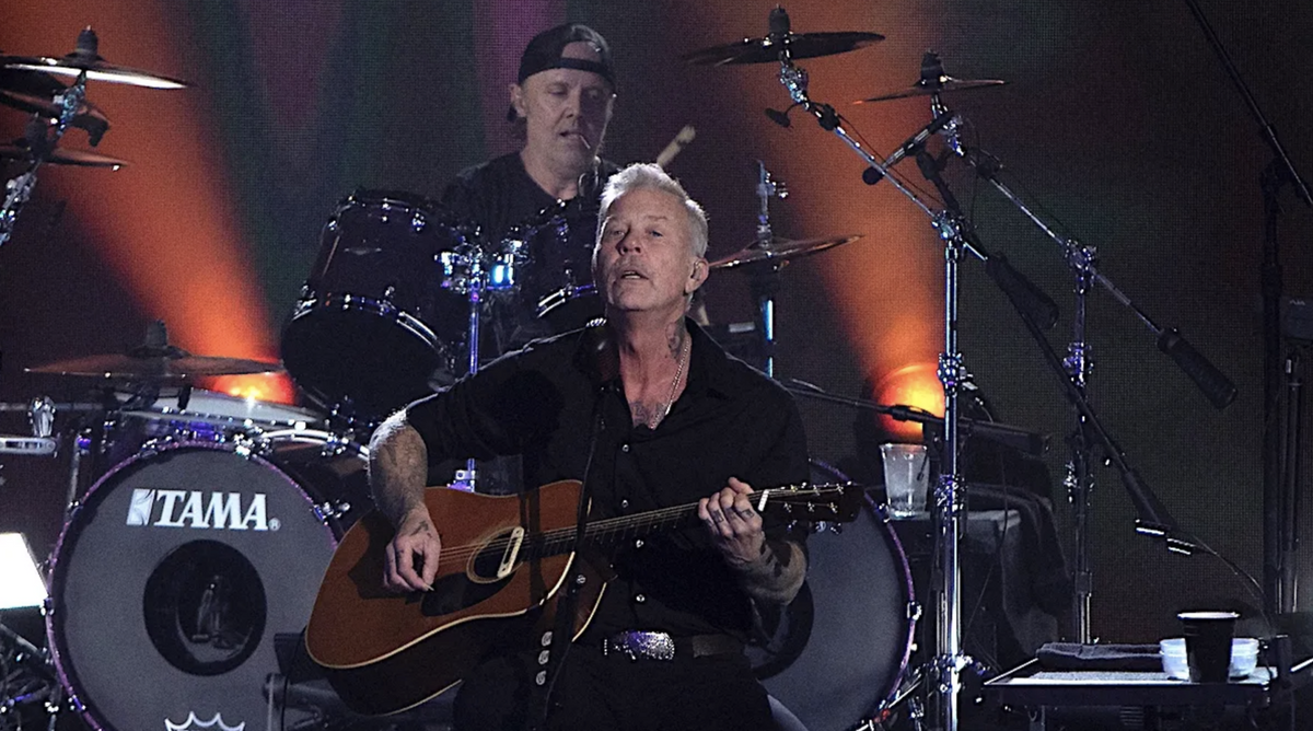 See Official Pro Video of Metallica Covering UFO’s “It’s Killing Me”