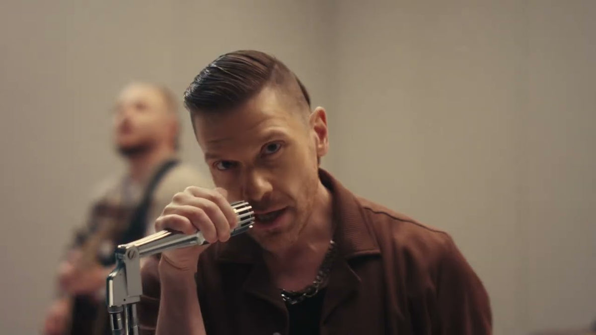 Hear SHINEDOWN’s studio version of new country-rock song “Searchlight”