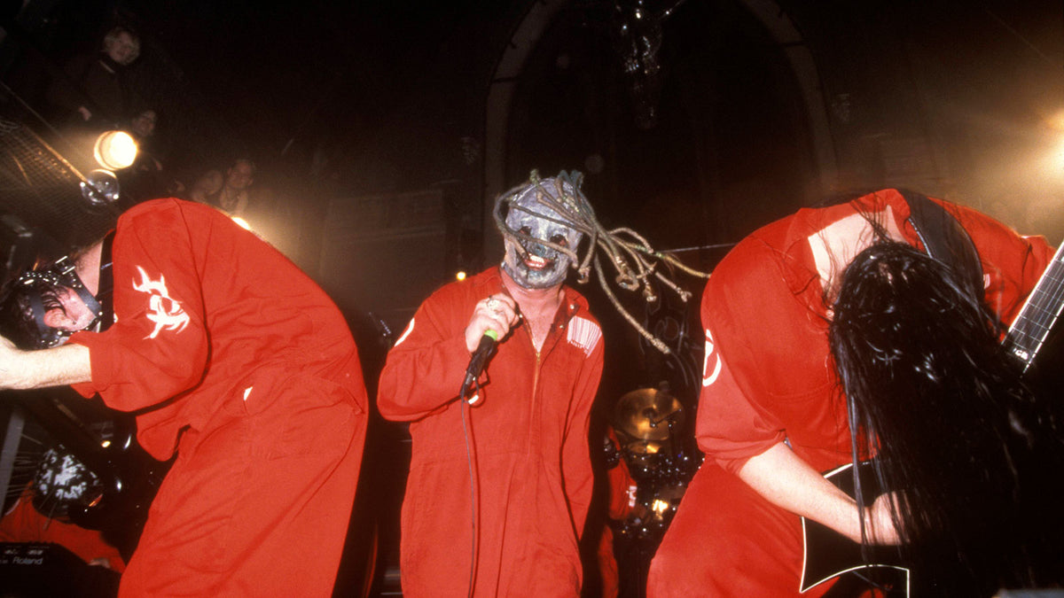Fan poll: Top 5 songs on SLIPKNOT’s self-titled album