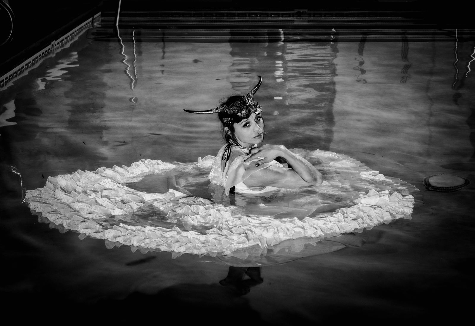 VampireCon: Fangs, Bondage and “Red” Pool Parties in Las Vegas