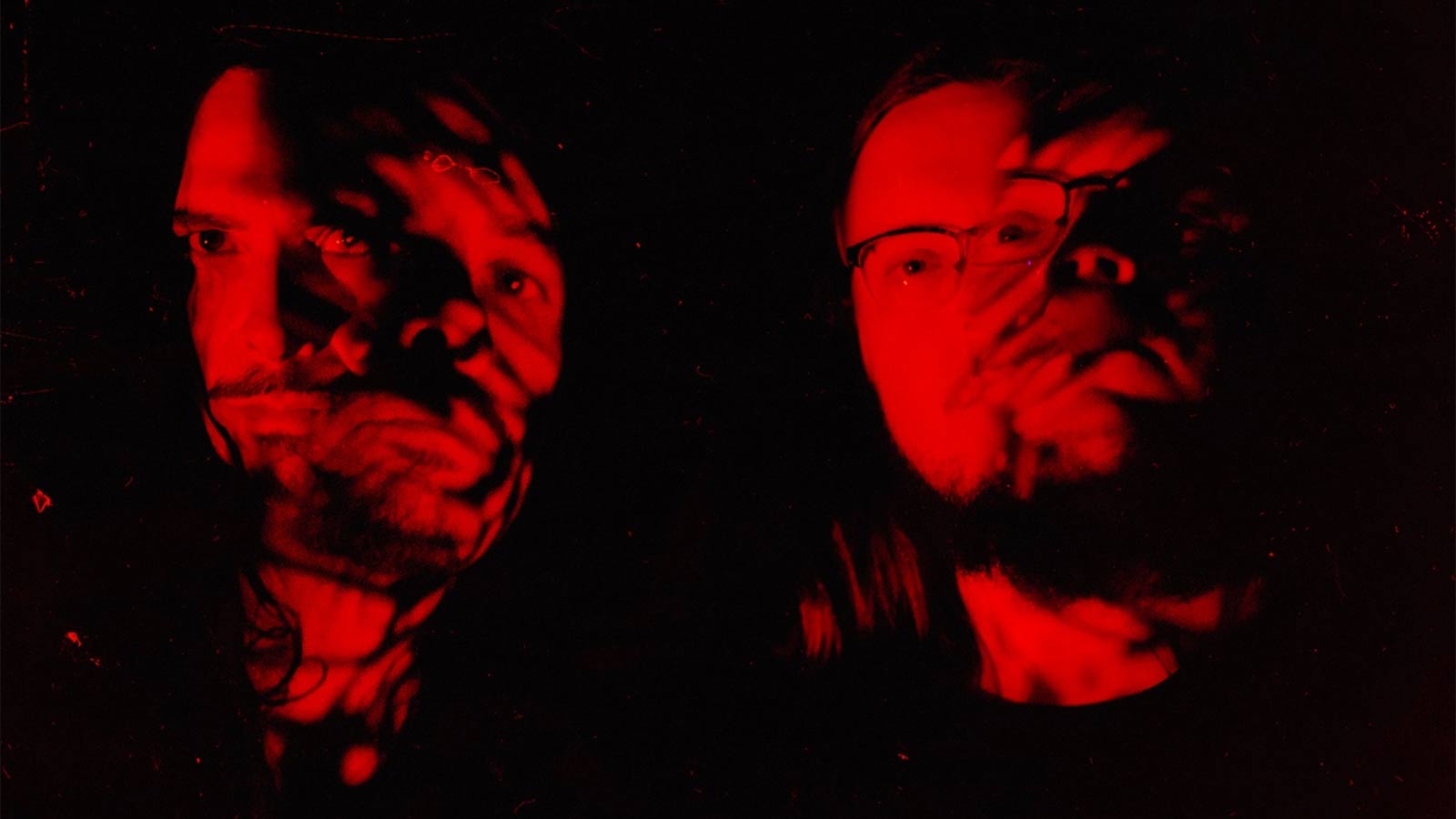 KORN’s MUNKY unveils new electronic project VENERA: Hear “Hologram”