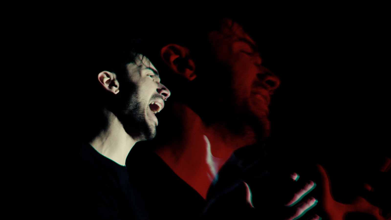 Hear Rising Seattle Act Vespera Channel Deftones on New Song “Deafening, Dissonant”
