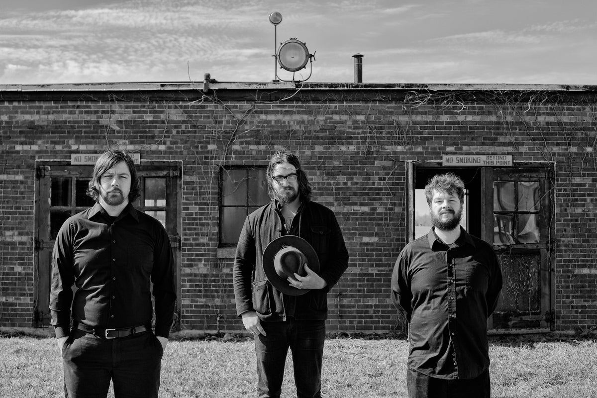 Hear Young Widows’ Gothic Post-Punk Song “Checked In/Out” From New Rarities LP