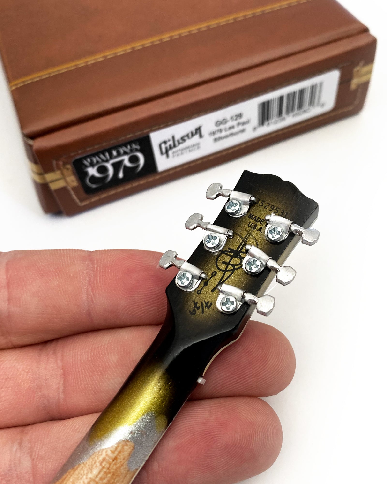 Adam Jones 1979 Gibson Les Paul Custom - Antique Silverburst Mini Guitar Replica 1:4 Scale Model