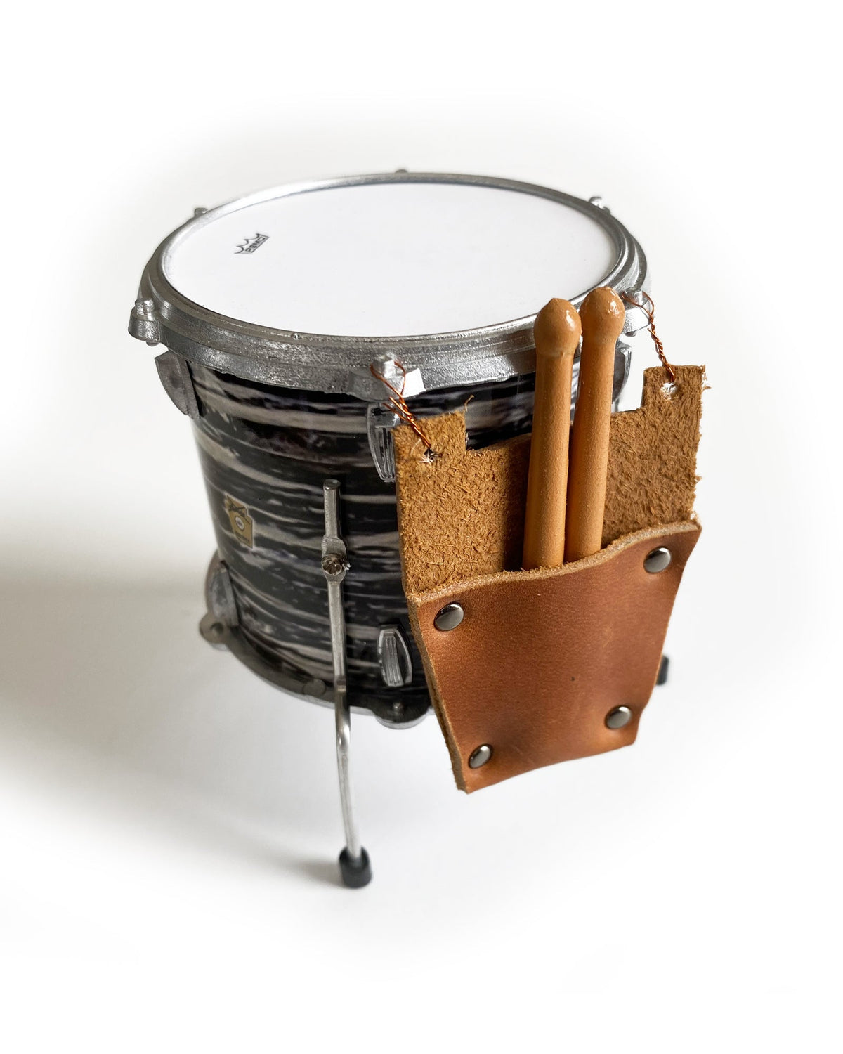 MINI LEATHER DRUMSTICK BAG & DRUMSTICKS FOR 1:4 SCALE DRUMS