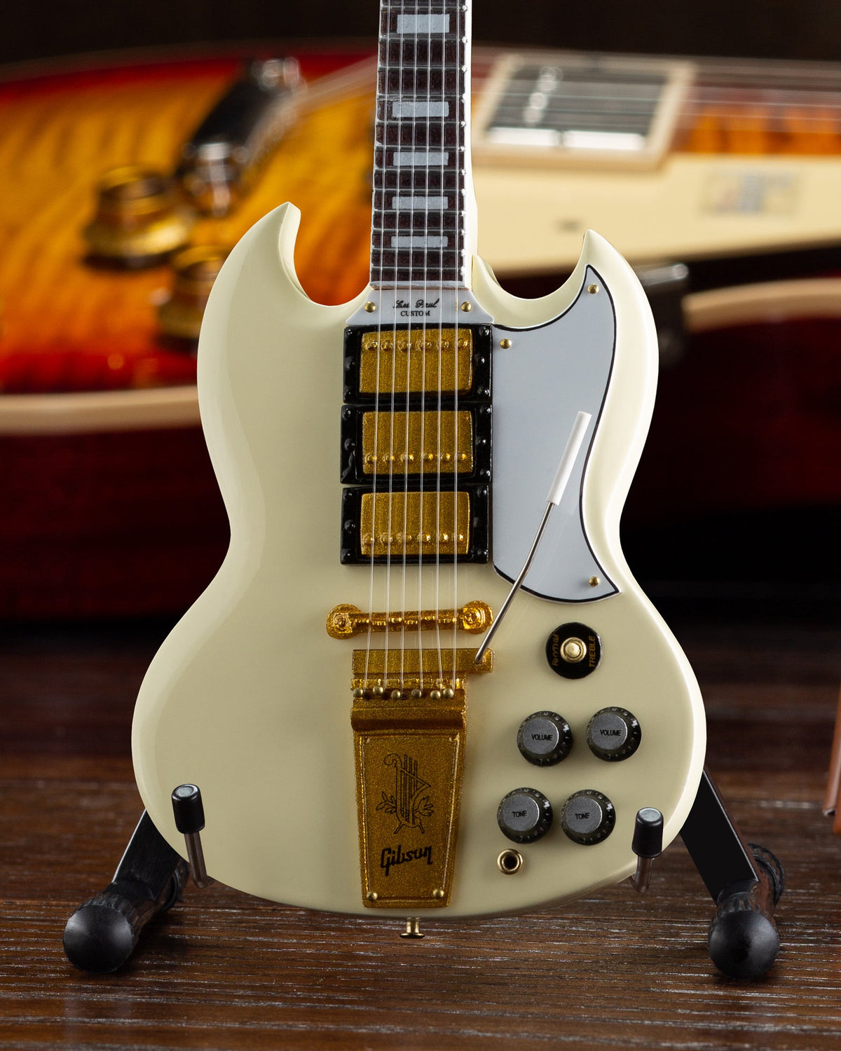 GIBSON 1964 SG CUSTOM WHITE 1:4 SCALE MINI GUITAR MODEL