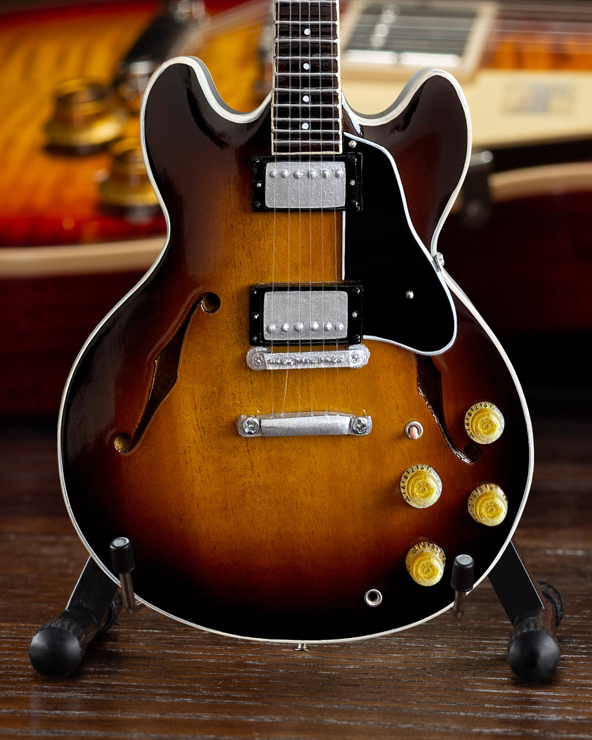 GIBSON ES-335 VINTAGE SUNBURST 1:4 SCALE MINI GUITAR MODEL